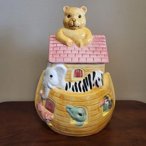 Vintage Noahs Ark Ceramic Cookie Jar Bear Zebra Jay Import Boat Canister