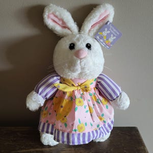 Vintage 1996 Gibson White Bunny Rabbit Plush 14&quot; Stuffed Animal Spring Easter