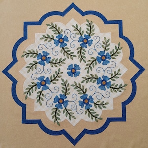 Medallion of the Meadow Applique Pattern