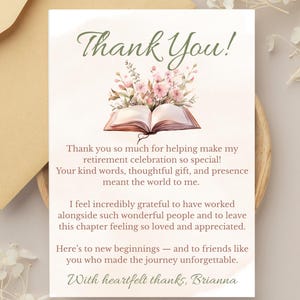 Carte de remerciement pour l'anniversaire de la retraite, A New Chapter Begins Retraite, Retraite d'un enseignant, Retraite d'un bibliothécaire, Carte pour un collègue, Livre floral