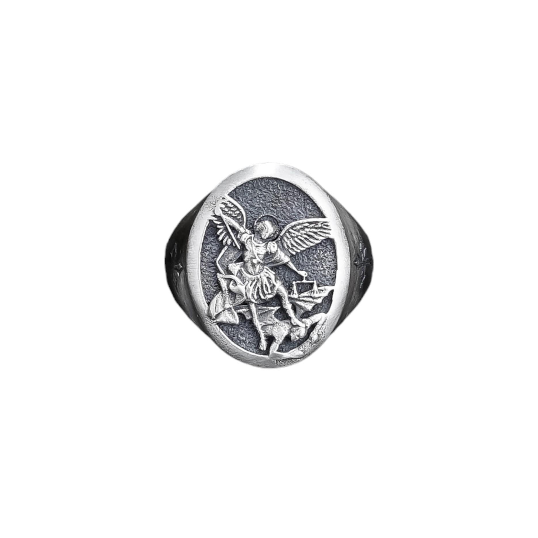 ファイン.925スターリングシルバー クリスチャン聖ミカエル大天使破壊サタンガーディアン オーバルステートメントリング  スターリングシルバーの聖ミカエル大天使リング：キリスト教の守護ジュエリー - Etsy 日本, image size:1869x1870