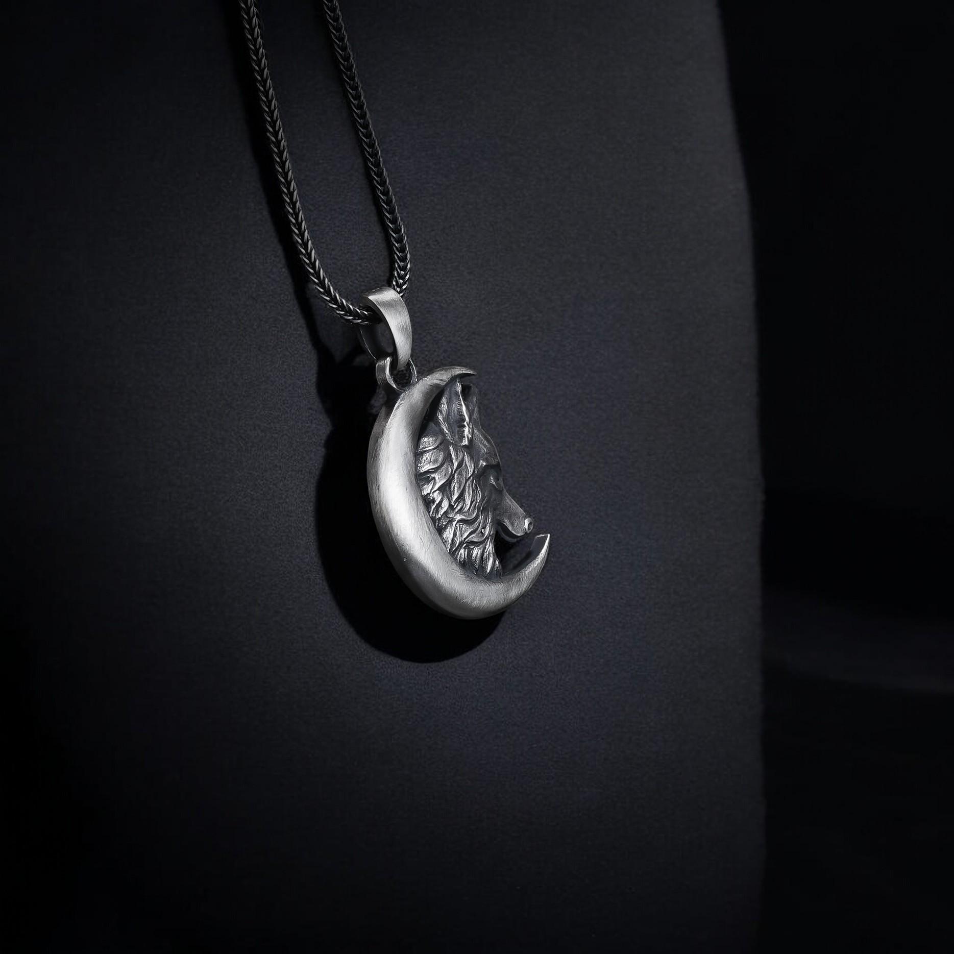 ONEFINITY Collana Lupo E Luna In Argento 925 Con Pietra Di Luna | Gioiello Significativo Per Donne Amanti Della Natura - 2