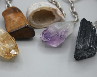 Crystal Key chain, Agate geode, Amethyst, Citrine, Clear Quartz, Tiger Eye, Black Tourmaline, Car Accessory, Car Crystal, Keychain Accessory