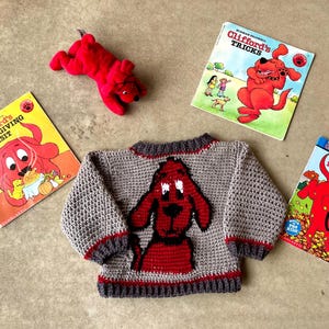 大きな赤い犬のセーターのかぎ針編みパターン **PDFのみ**