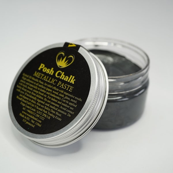 Posh Chalk Metallic Pastes