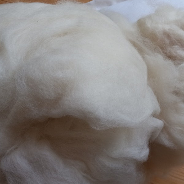 Suri Alpaca w Merino/Silk Cloud b Grade 4  Natural White