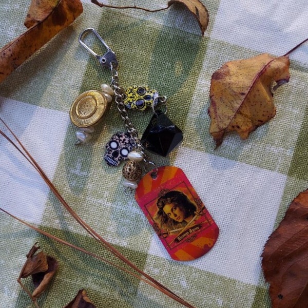 Elizabeth Swann Keychain