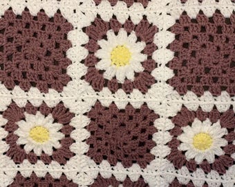 Daisy Crochet Blanket in Various Sizes' and Color's