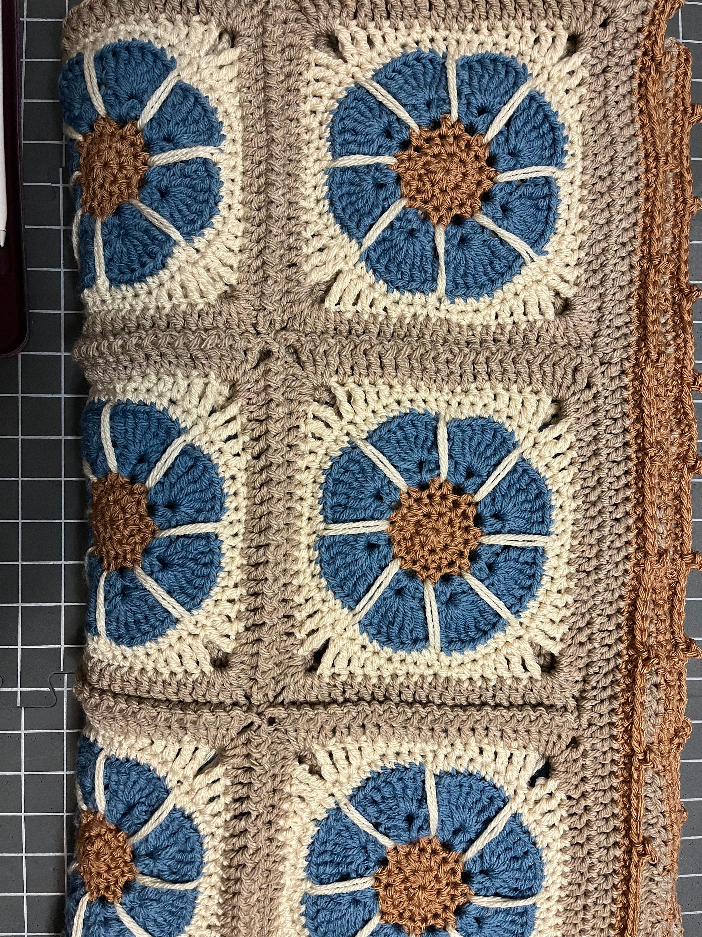 Bee Honey Gifts Pattern Print Blanket