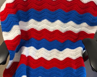 Red, White and Blue Ripple Lapgan