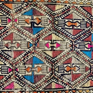 Vintage Turkish Cicim Rug: Embroidered Wool Flatweave, Geometric Bohemian Decor