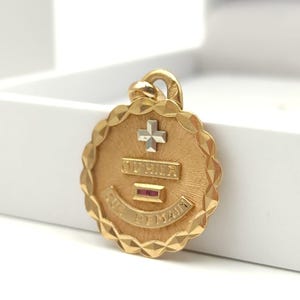 Authentic Vintage 18 carats Solid Gold Augis Medallion Pendant with Rubies - Free Shipping - Read Description
