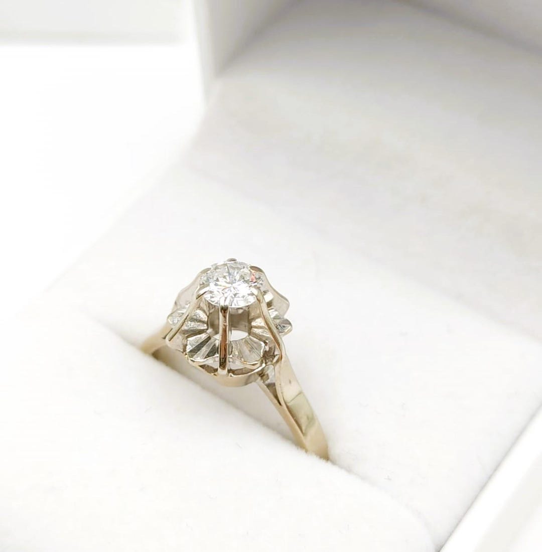 BAGUE Cocktail En Or 18 Carats Jaune Avec Diamants 0.30 Carat - Taille 52, Poids 8.20g, Occasion, Sans Marque