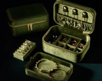 Personalized  Velvet Jewelry Box,Custom Travel Jewelry Case,Jewelry Organizer,Velvet Storage Case,Anniversary Gift for Women,Birthday Gifts