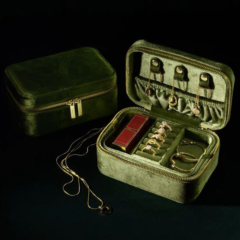 Personalized Velvet Jewelry Box,Custom Travel Jewelry Case,Jewelry Organizer,Velvet Storage Case,Anniversary Gift for Women,Birthday Gifts image 3