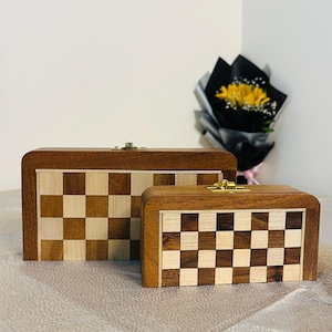 Wooden Travel Chess Set Box Handmade Gift for Him Her Kids Adults – Portable Wooden Chess Game Case with Checkered Board Design