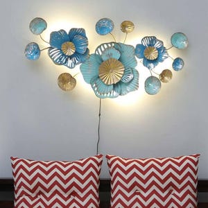 Title: Floral Metal Wall Decor – 3D Metal Wall Art Sculpture, Large Flower Wall Hanging, Modern Decorative Wall Flowers for Home & Bedroom
