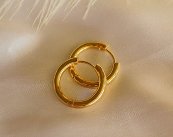 18K Gold Hoop Earrings, Thin Gold Hoop Earrings, Gold Statement Earrings, Light Weight Earrings, Everyday Earrings, Bridesmaid Earrings