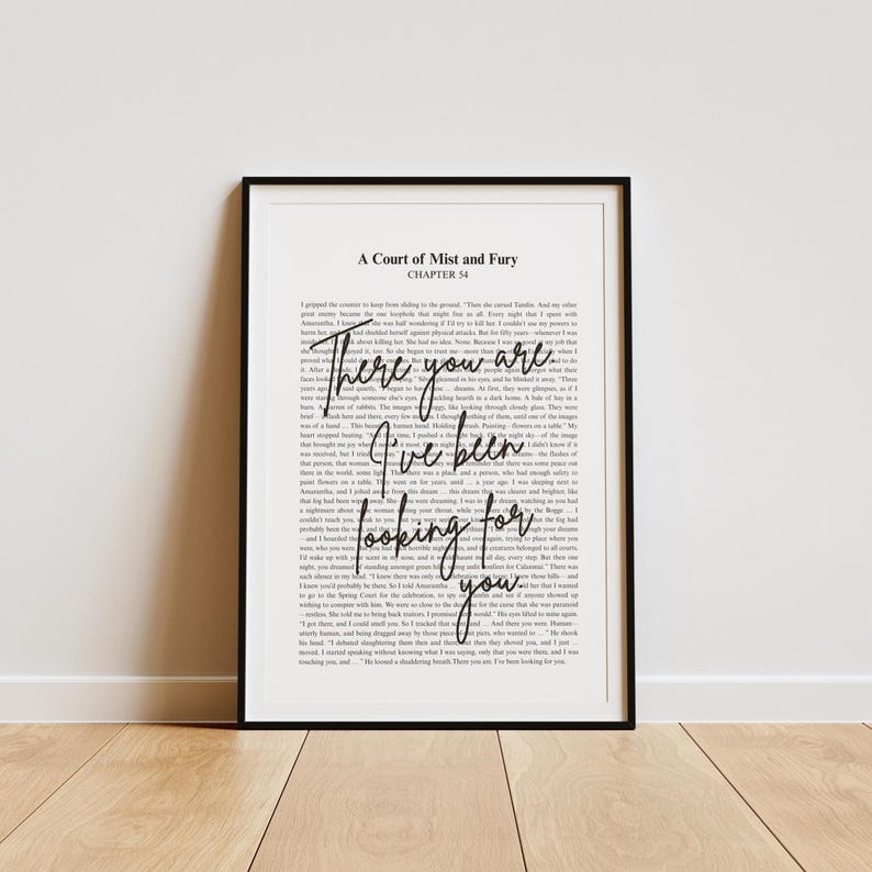 ACOMAF Daar ben je dan. Ik ben naar je op zoek | Citaat van Sarah J Maas | Minimalistische schoolse quote print digitale download | Rijszand | Velaris afbeelding 1