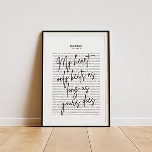 Cita de Fourth Wing (Impresión): Mi corazón solo late mientras late el tuyo. Xaden Riorson, Violet Sorrengail, Rebecca Yarros. Llama de Hierro