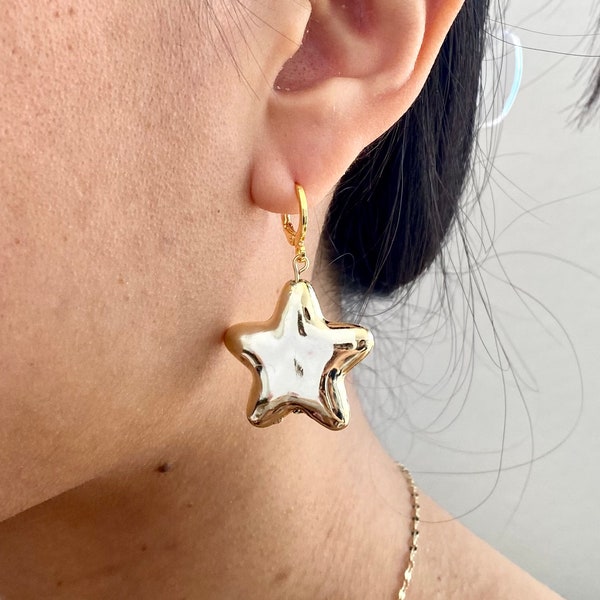 Statement Star Earrings, puffy star earrings, huggie hoop, chunky star earrings, gold star earrings, silver star earrings, Gift for her