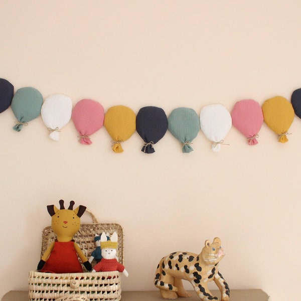 Guirlande de ballons, guirlande enfant, décoration murale enfant, guirlande tissu