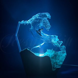 SurferZimmer Dekor, Handgemachtes Surfer Geburtstagsgeschenk, Walhai Dekor, Ozean Nachtlicht aus Epoxid und Naturholz, Resin Schreibtischlampe