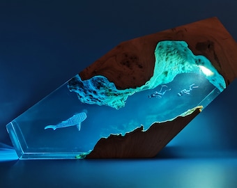 Diver&#39;s Night Light, Wood Epoxy Resin Bedside Lamp, Resin Table Lamp, Dive With Whale Desk Lamp, Birthday Gift For Diver, Husband, Boyfriend