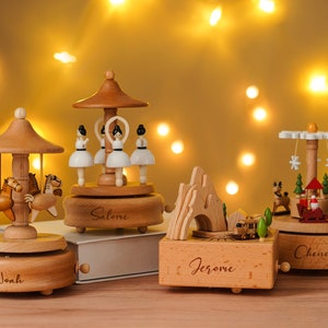 Small Foot - Wooden Music Box Carousel Love Story