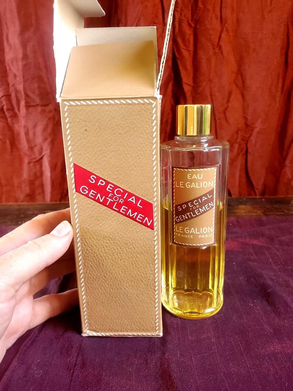 Vintage 1940s Le Galion Special for Gentleman 7.75 Oz Eau Le 
