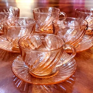 6 Pink Rosaline Cups and Saucers &quot;Optic Swirl&quot; Luminarc Cristal D&#39;Arques Durand