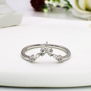 14K Gold Natural Diamond Wedding Band| Curved V Shape Diamond Band| Chevron Diamond Ring| Simple Wedding Band