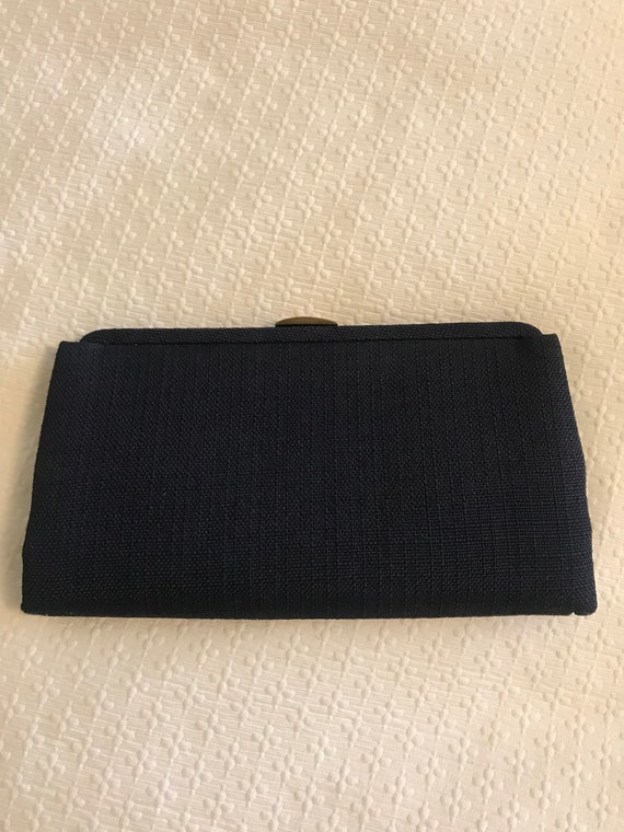 Vintage '60's Linen Clutch with Interior Novelty … - image 1