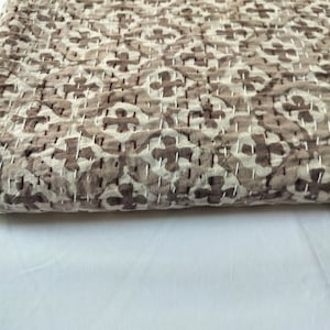 Daub print Grey kantha quilt hand block print Bedspread kantha throw blanket Queen size kantha quilt grey handmade kantha quilt