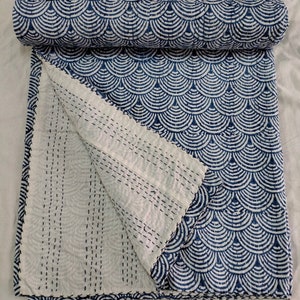 Blue floral kantha quilt hand stitching kantha quilt kantha blanket bedspread indian cotton kantha hand block kantha quilt queen/king