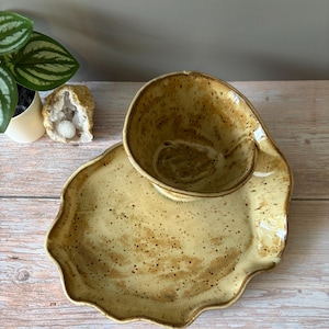 Handmade Swirl Bowl - Ceramic Trinket dish with attached Bowl, Jewelry holder, Decorative Pottery Plate