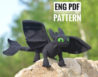 Patrón de ganchillo de dragón negro: Juguete amigurumi de fantasía (Patrón PDF)