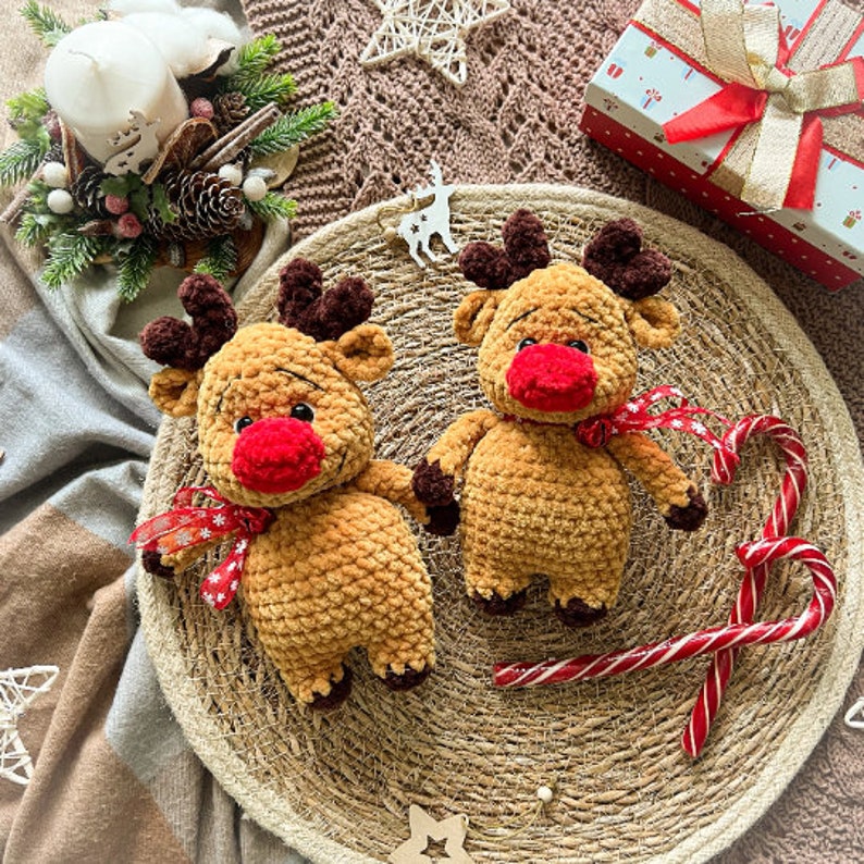 Set of 5 christmas crochet patterns: snowman, gnome, deer, santa claus, gingerbread man, christmas crochet pattern image 8