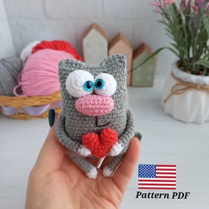 Crochet pattern Valentine the cat