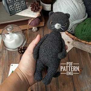 Pdf patroon Gehaakte zwarte kat Amigurumi Halloween heksenkat Leuk gehaakt katje