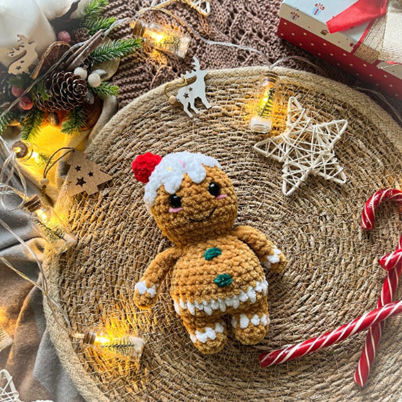 Set of 5 christmas crochet patterns: snowman, gnome, deer, santa claus, gingerbread man, christmas crochet pattern image 7
