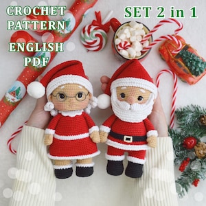 Puede incluir: Conjunto de patrones de crochet de una muñeca de la Sra. Claus y Papá Noel. Las muñecas visten trajes rojos con ribetes blancos y botas negras. La imagen también incluye bastones de caramelo, una taza de malvaviscos y el texto "CROCHET PATTERN ENGLISH PDF".