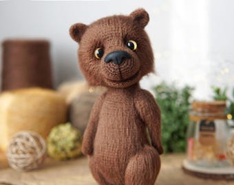 Crochet pattern toy the Teddy Bear. PDF amigurumi pattern in English.