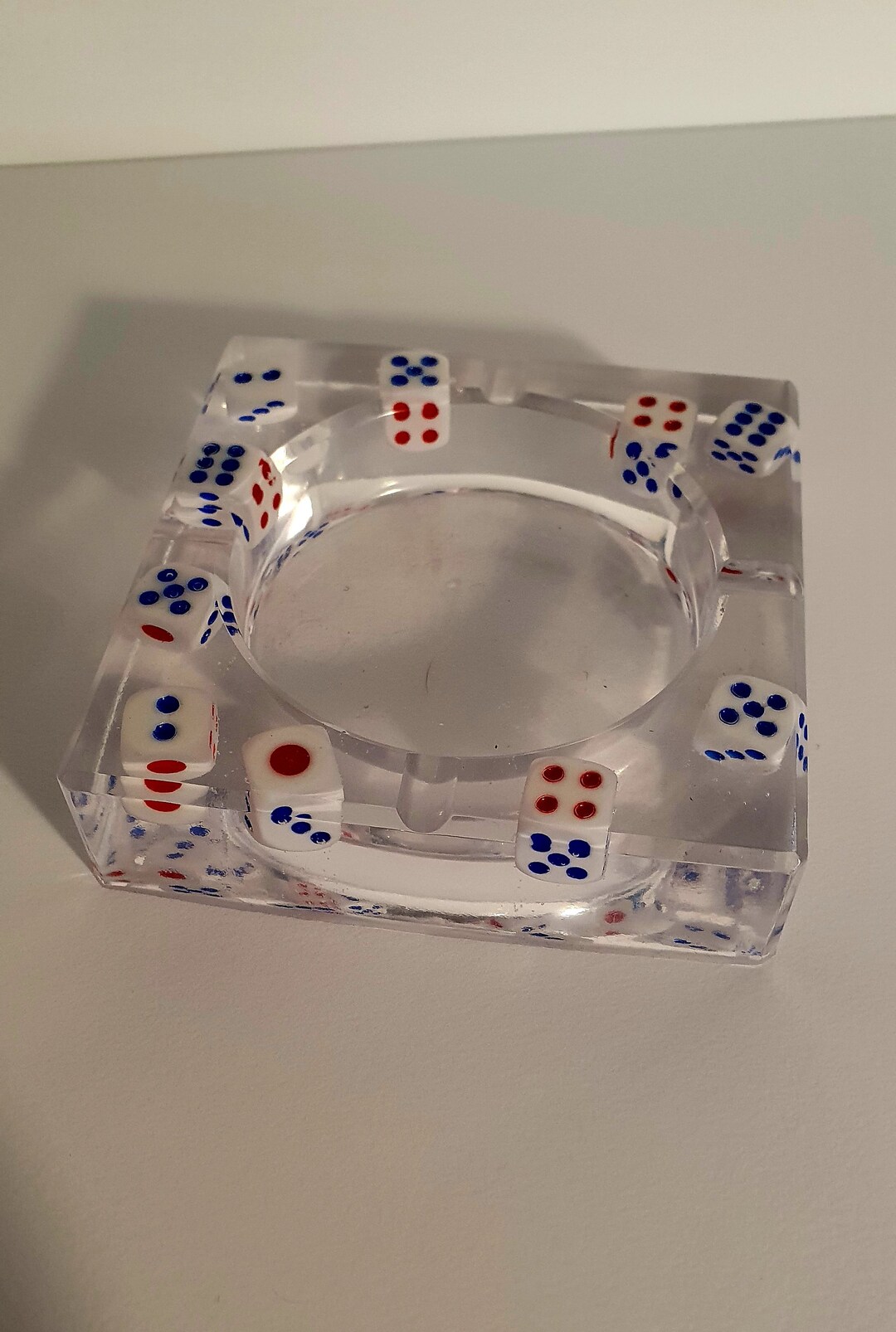 Resin Ashtray With Floating Dice, Cigarette Ashtray, Cigar Ashtray