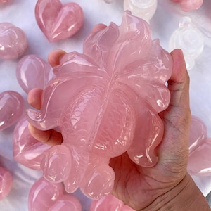 Escultura de Peixe Dourado em Quartzo Rosa Talhada à Mão | Decoração Feng Shui para Casa