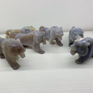 1PC Natural Agate GEODE Tiger Sculpture - 17x7x5.5cm Healing Crystal, Unique Home Decor, Special Housewarming Gift, Halloween Gift