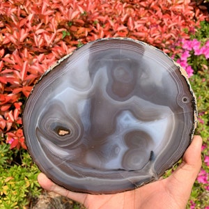 1PC Exquisite Large Agate Crystal Slice -  & Polished Home Decor Piece, Thoughtful Gift for Crystal Lovers, Free Stand, Slight flaws