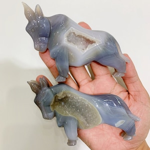 Cristallo di geode di agata fatto a mano, mucca: pietra curativa stabile