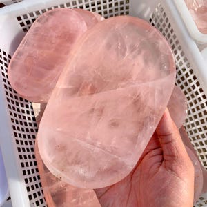 Oval Rose Quartz Bowl, Clear Pink Quartz Sphere Holder for Healing Decor - Ideal Gift for Housewarming Celebrations, Halloween Gift