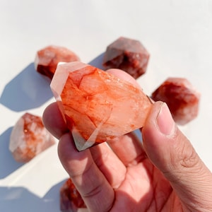 Hand-Carved Fire Quartz Diamond: 5cm Rainbow Hematoid Decor, Halloween gift